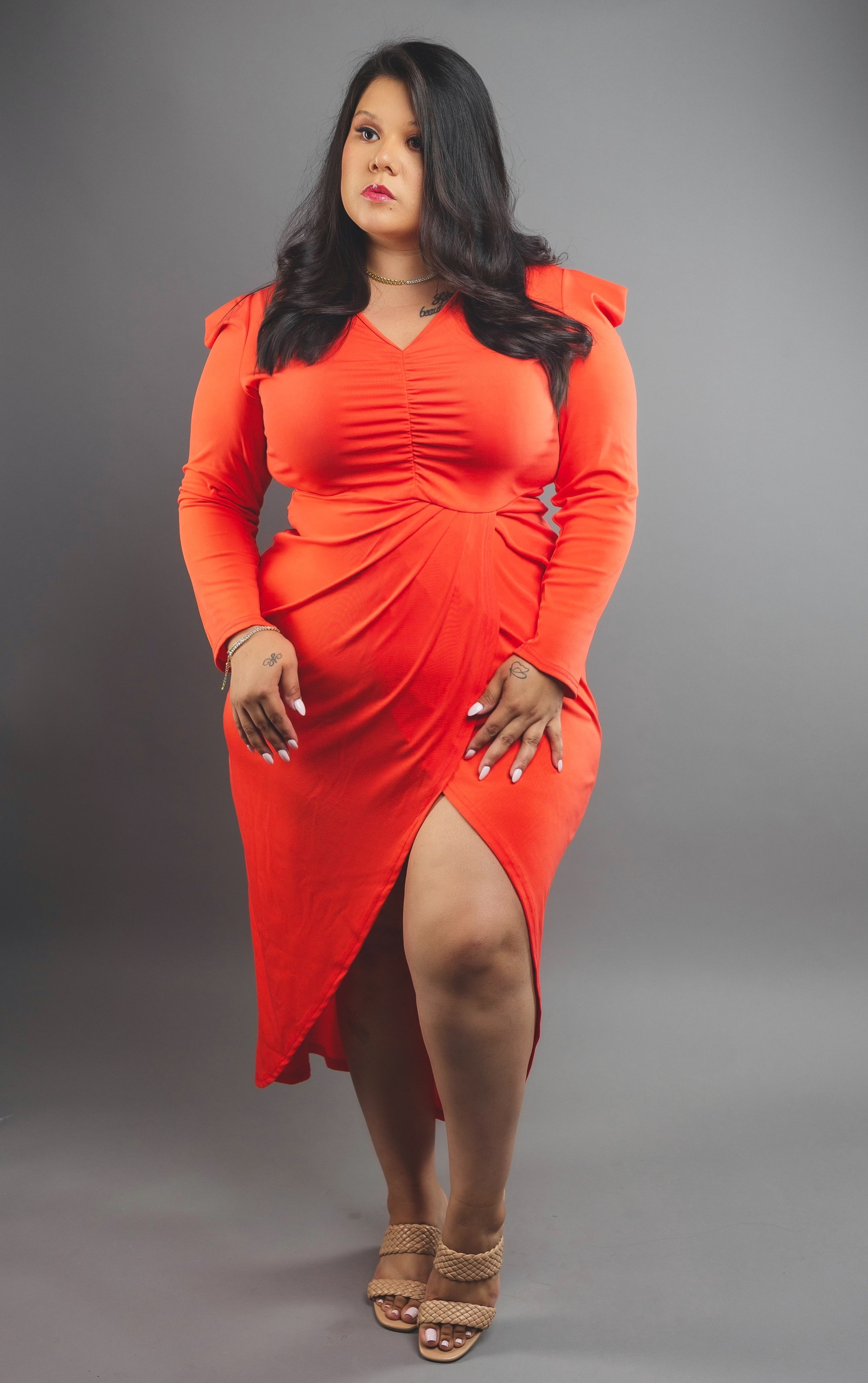 Plus size ruffled long sleeve dress