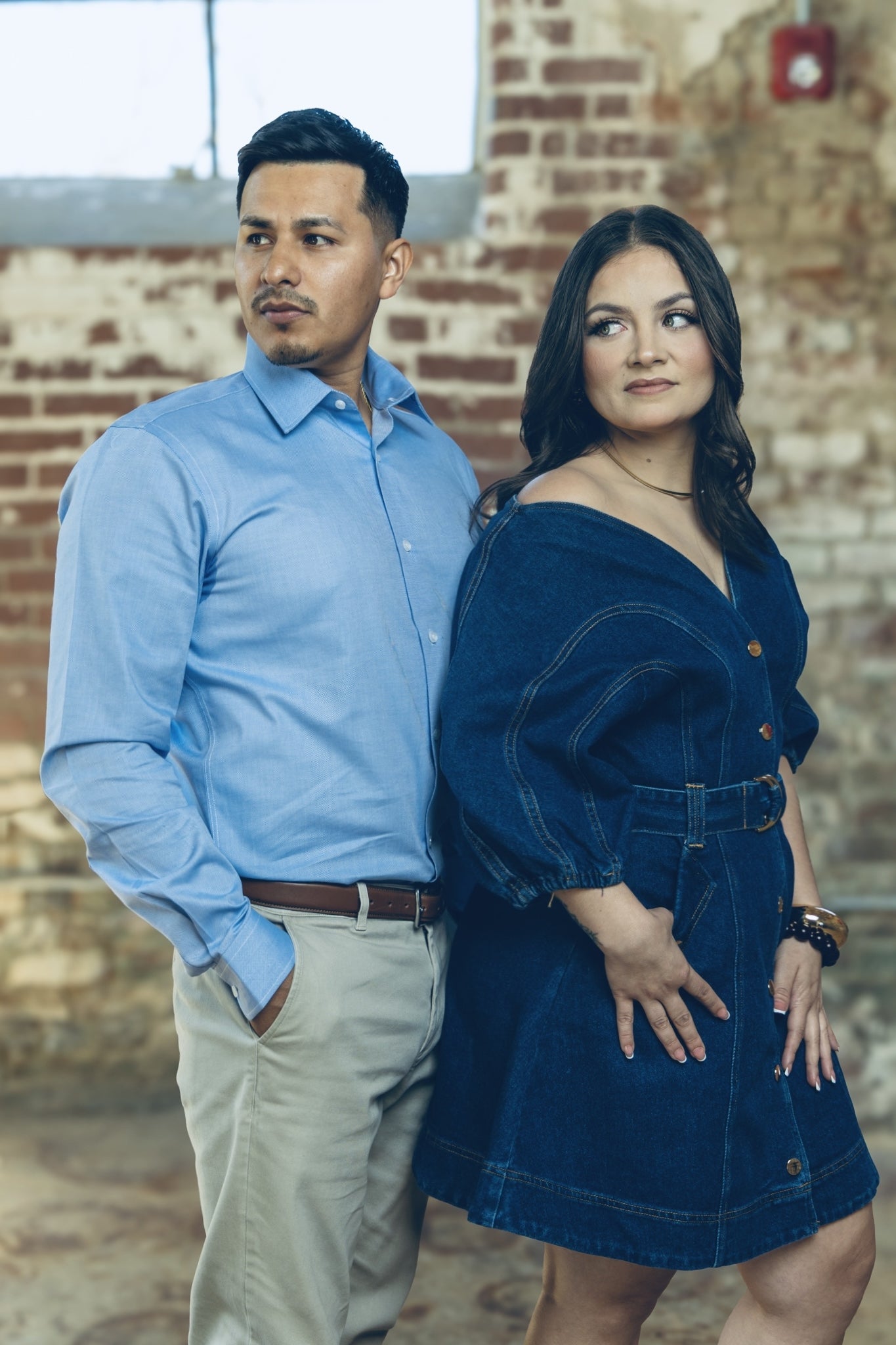 Elijah slim fit medium blue dress shirt by Alynn